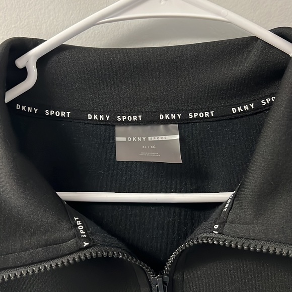 DKNY Pullover Sweater - Picture 4 of 5